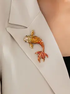Goldfish Brooch Pin for Women, Fashion Koi Fish Badge, Anti-Slip Clip-On Accessory, Unisex Gift for Valentine's Day & Mother's Day, Jewellery