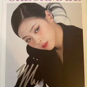 OFFICIAL SIGNED RYUJIN POSTCARD ITZY CHECKMATE