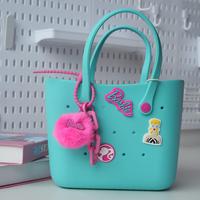 blue bag+pink charm