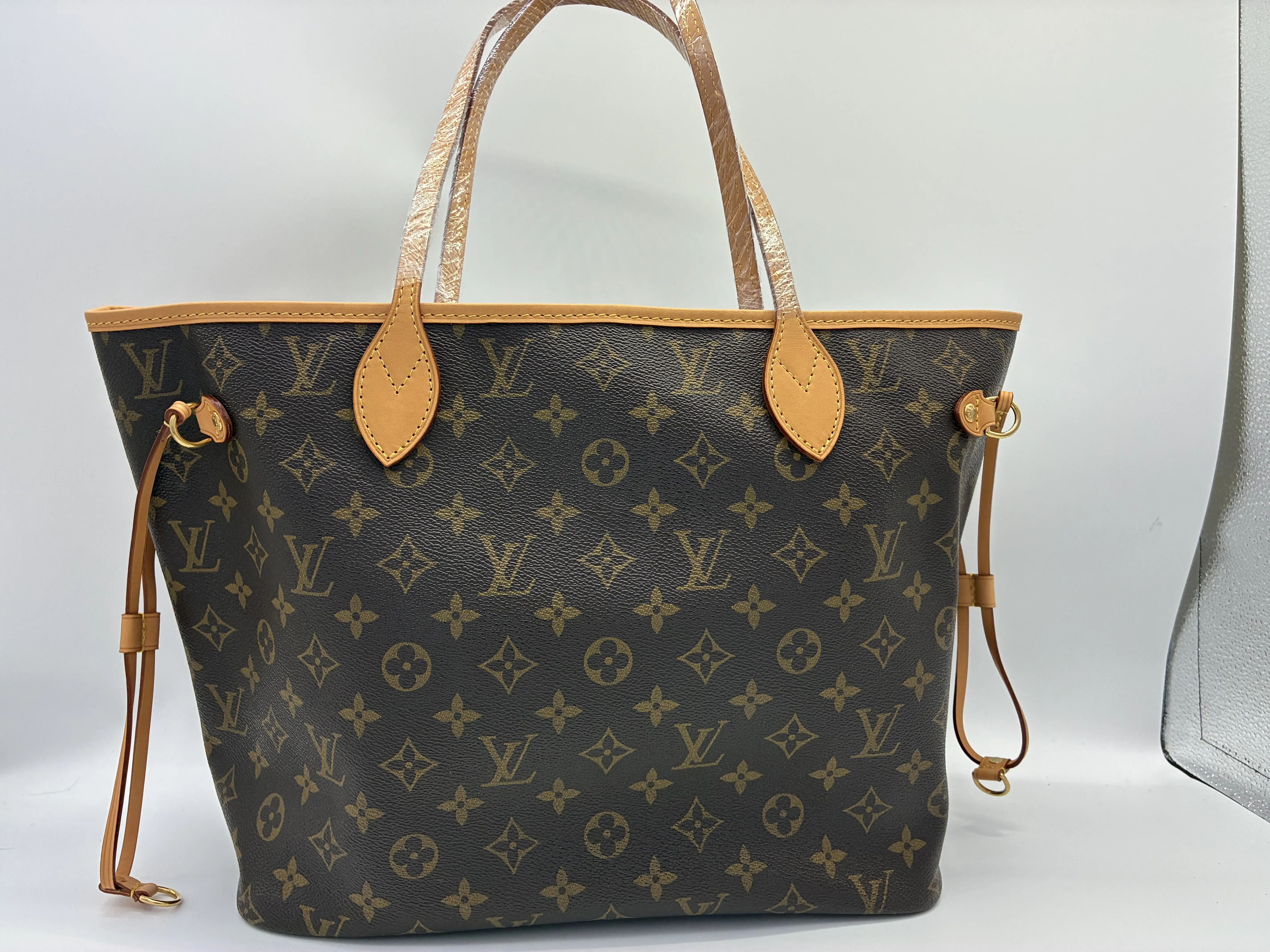 Pre-owned Louis Vuitton Neverfull MM Monogram Tote Bag