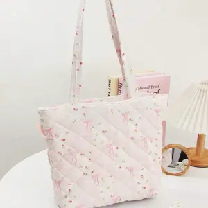 Floral pink tote bag with pink bow patten