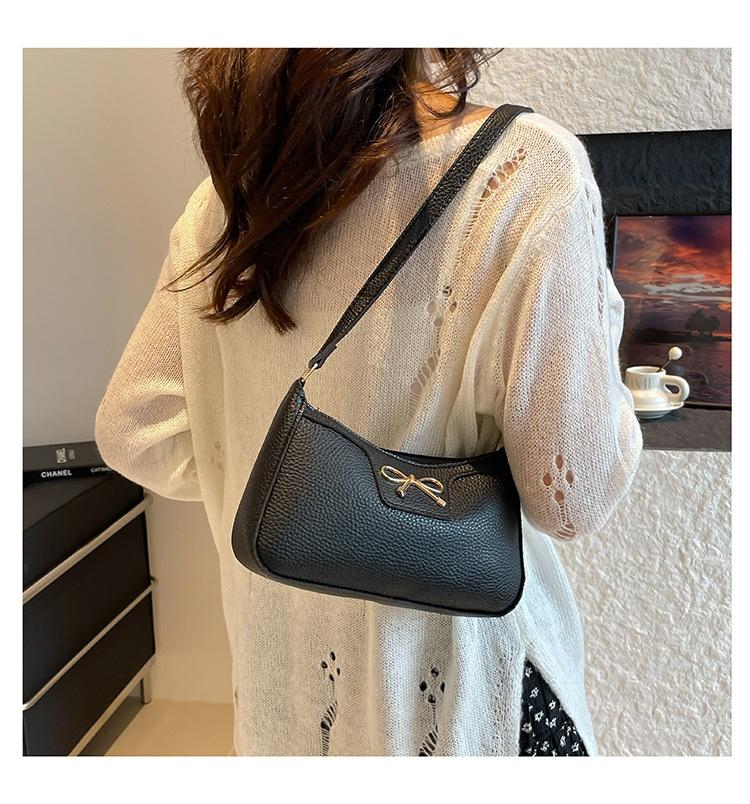 Womens Stylish Bow-Tie Western-Style Underarm Bag