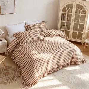 3pcs Classic Plaid Bedding Set, Soft Floral Border Duvet Cover and Pillowcase, Zippered for Easy Cleaning, Comfortable Fabric, All Seasons