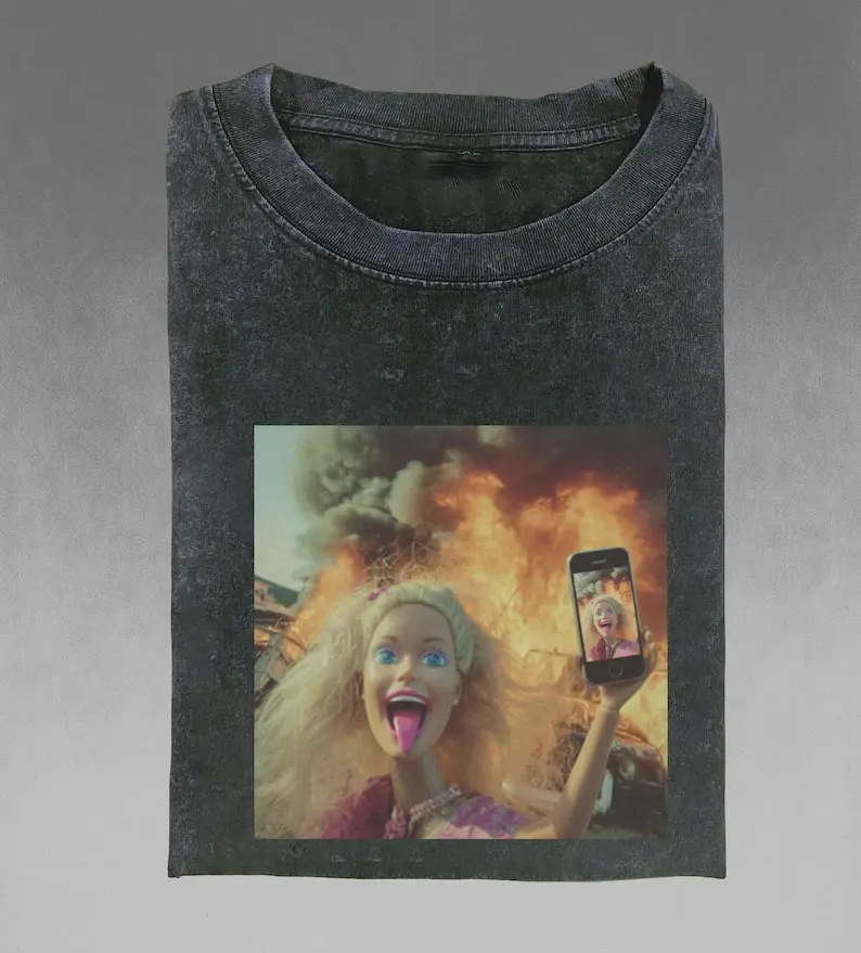 Vintage 90s Distressed Meme Doll Face Selfie Shirt Trendy, Weird Shirt, Sarcastic, Specific Shirt Graphic Fun Unique Doll Shirt