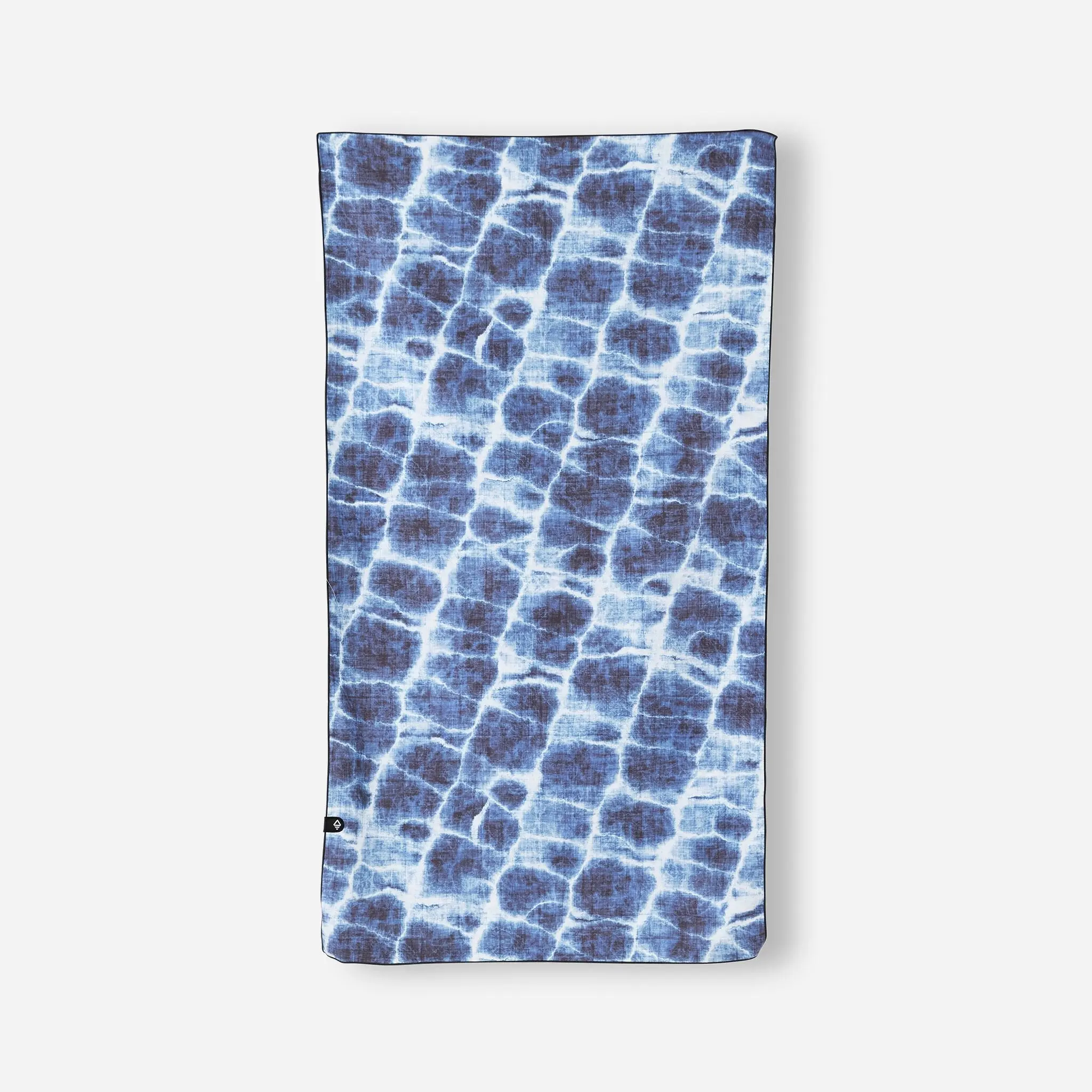 Nomadix Ultralight Towel | Quick-Dry Travel Towel | Sand-Resistant | Agua Blue Design