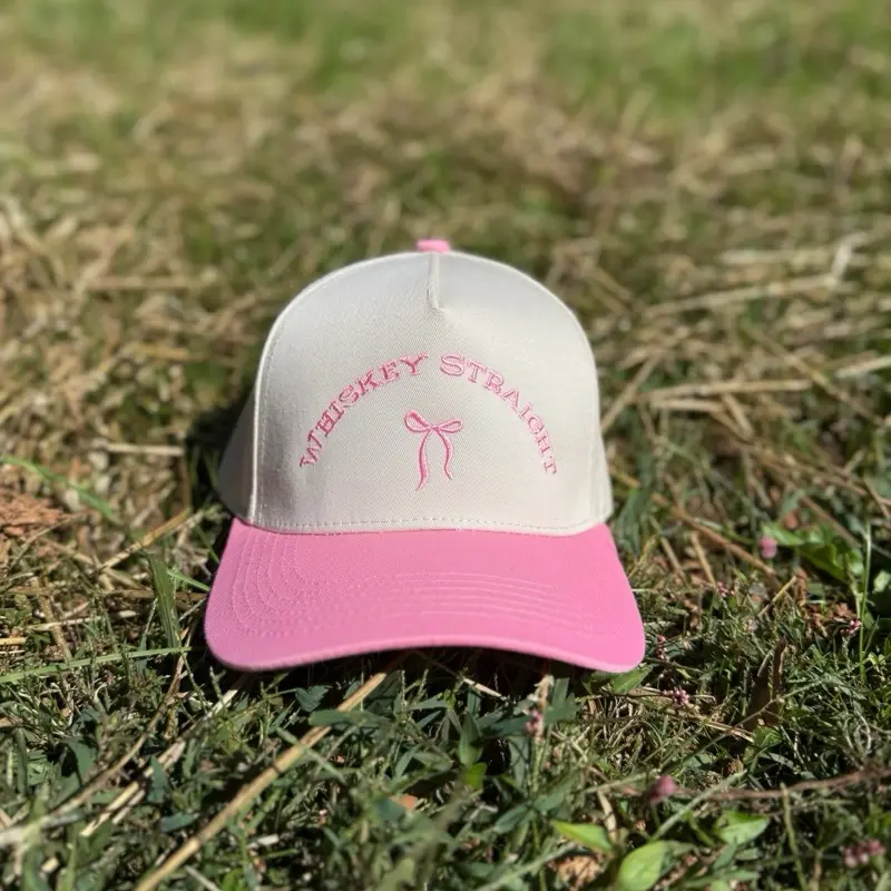 Women’s pink canvas hat