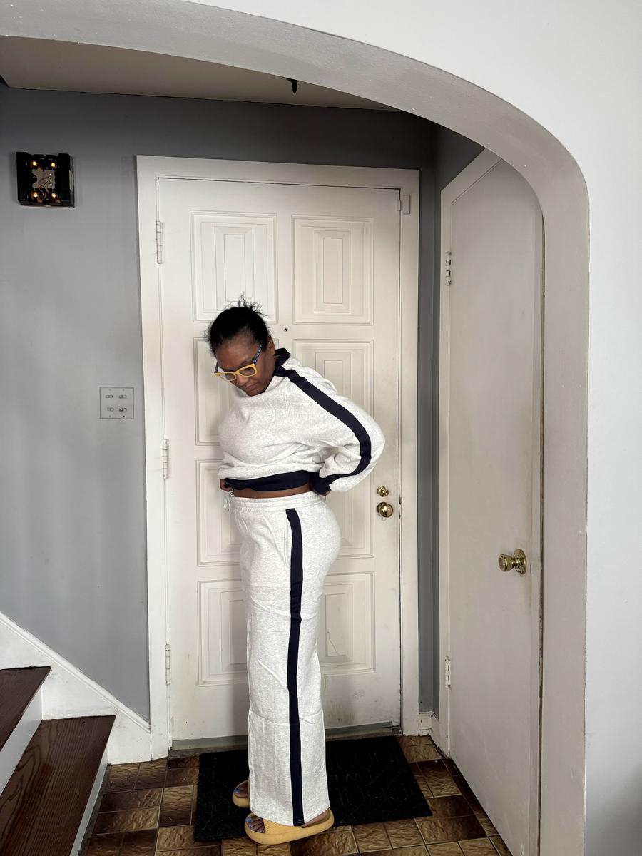 Item: Light Grey, (US 12-14)L