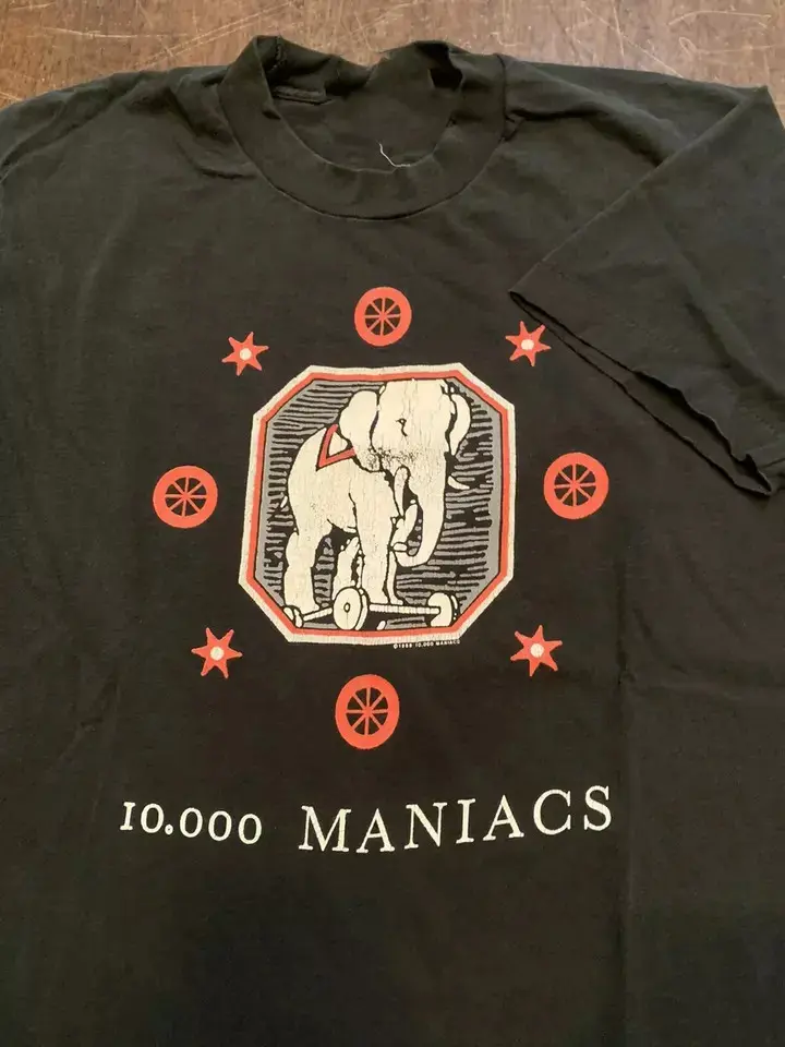 Vtg 10000 maniacs Band Zoo Tour T-Shirt All Colors, Gift for Women Men, Made In USA, US Size S-6XL, 100% cotton, Classic Fit, Unisex T-Shirt