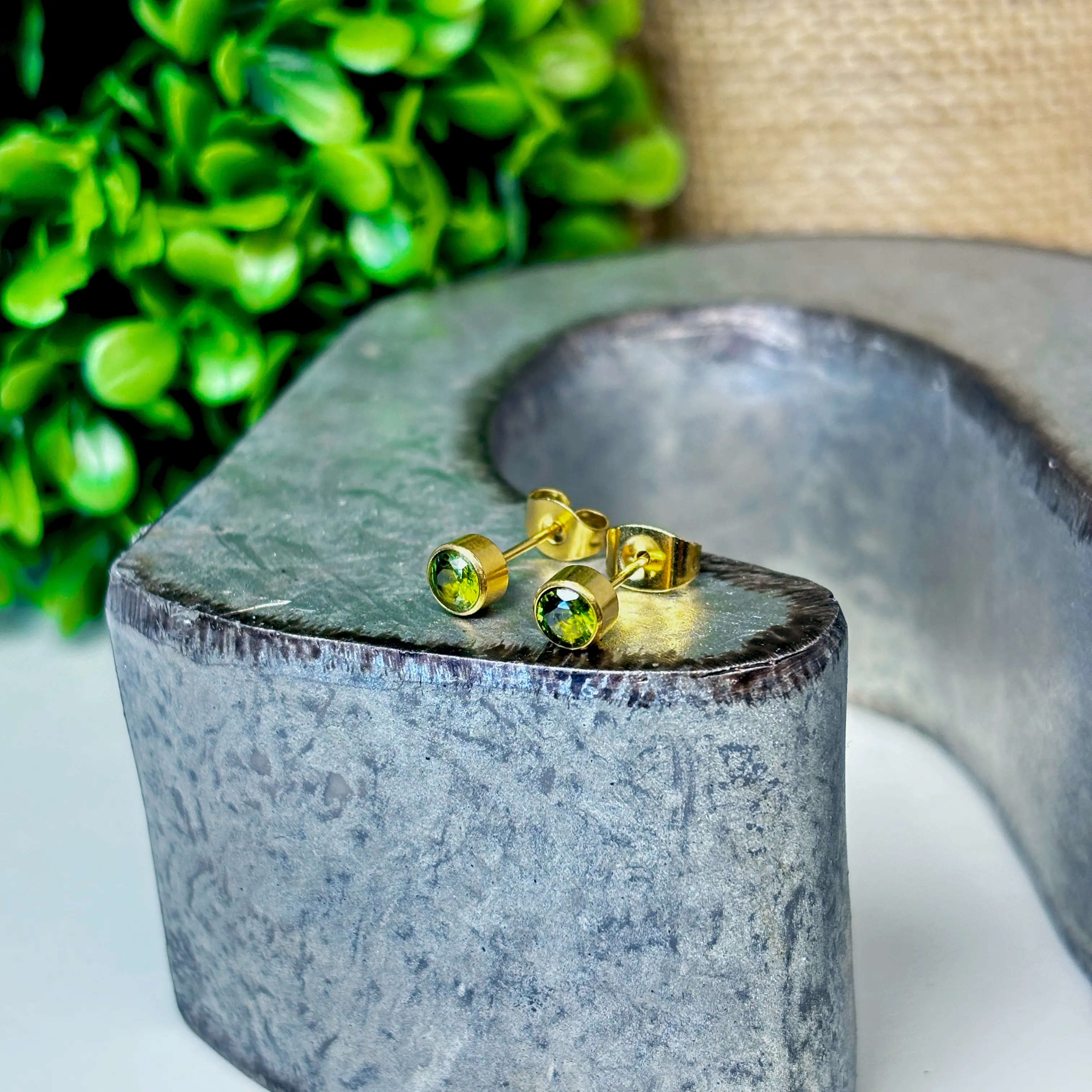 Dainty Peridot Birthstone Earrings – 4mm Gold-Plated Crystal Studs – Minimalist August Jewelry – Zodiac Cartilage Earrings