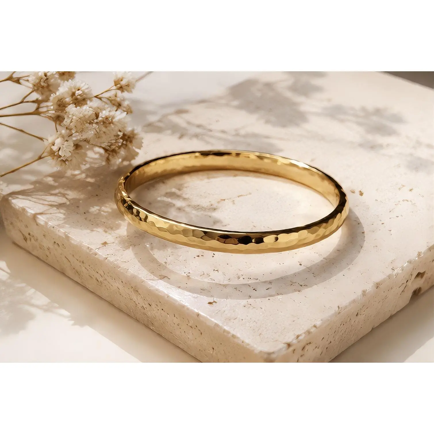 Neivora Collections Hammered Gold Bangle Bracelet Elegant Everyday Luxury Accessory for Women