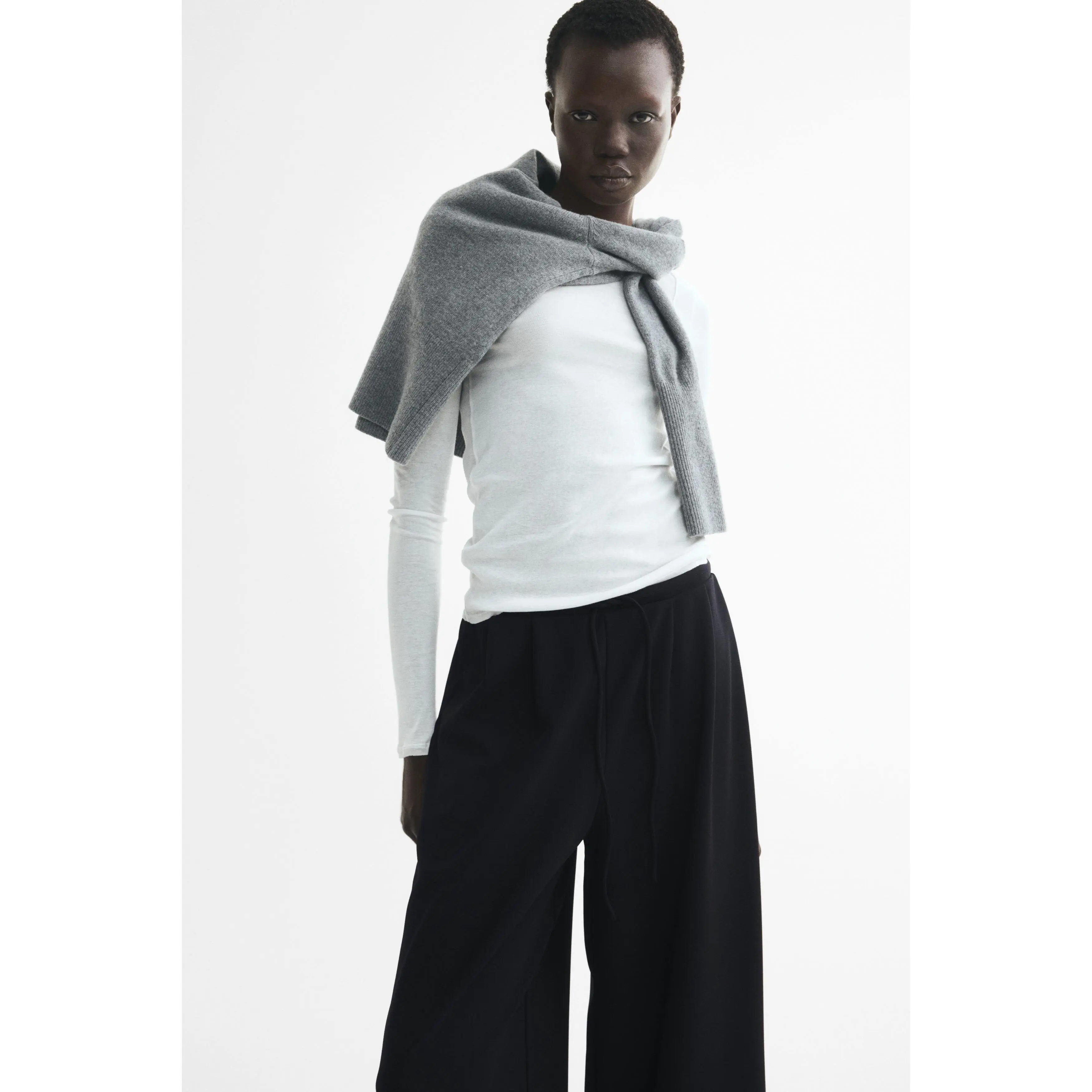 H&M Pleated drawstring trousers