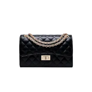 Quilted Crossbody Purse for Women Trendy Ladies Shoulder Bag with Chain Designer Purses Flap Crossbody Purse