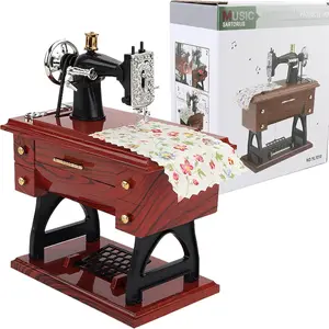 Mini Sewing Machine Music Box, European Retro Classical Treadle Sewing Machine Table Desk Mechanical Clockwork Music Box for Home Decor Birthday