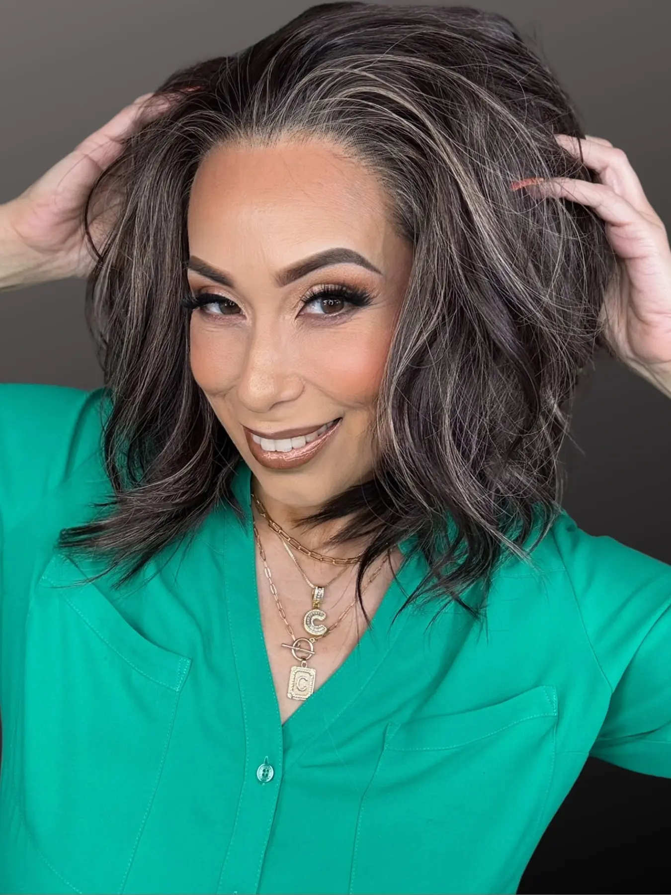 MACA BAKA Brielle Cool Brunette Ash Highlight Short Bob Lace Front Wig with Scandinavian Hairline Zero Fuss Glow Up Low Density 12 Inch Short Natural Wavy HD Synthetic Lace Front Wigs for Women Pre Plucked