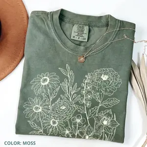 Comfort Colors Vintage Pressed Flowers Shirt, Boho Cottagecore Shirt, Botanical Floral Tee Wildflowers Shirt Gift for Gardener Floral Shirt Women's Autumn, Gift For Women