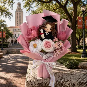 Custom Crochet Graduation Bouquet, Full Doll BEST-SELLING GIFT Graduate Doll & Flowers, Class of 2026