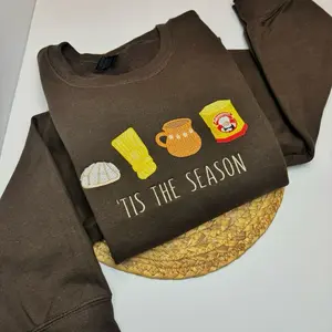 Tis The Season Pan Dulce y Chocolate Abuelita Embroidered Sweatshirt | True to Size Unisex Crewneck