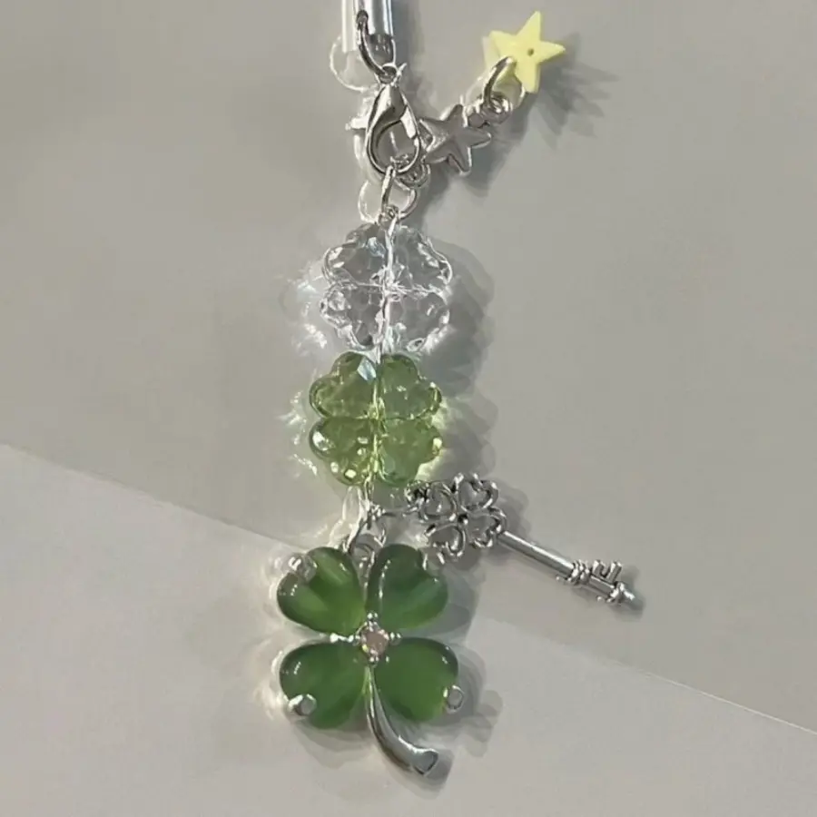 Clover pendant, antique coin card clip, small pendant, pentagram mobile phone accessory, backpack pendant