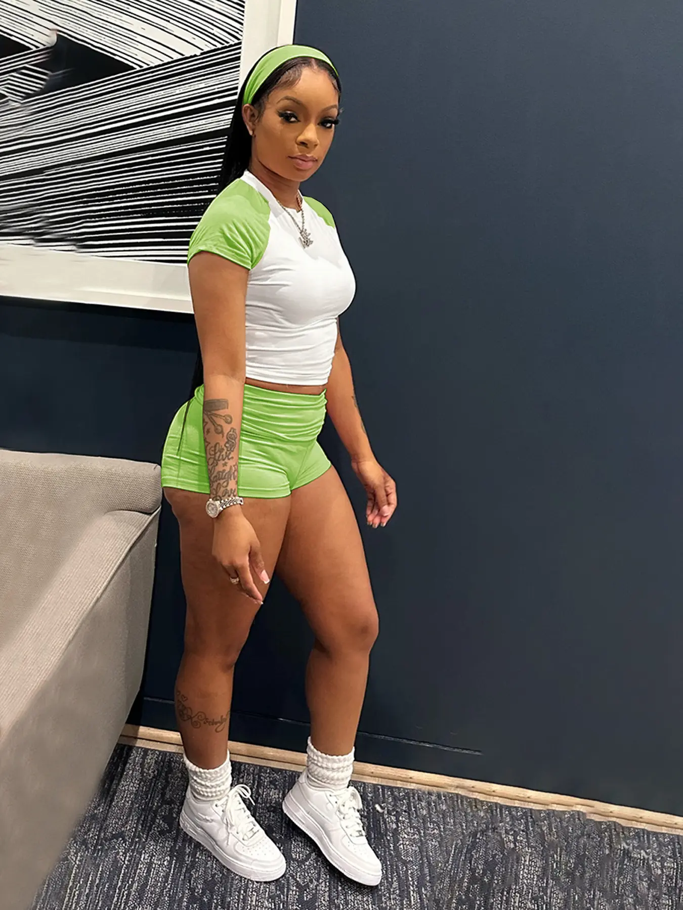 Women's 3-Piece Color Block Round Neck Short-Sleeve T-Shirt & High-Waisted Shorts & Headband Sporty Set, Casual Streetwear, Casual Sportswear Set