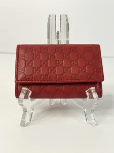 Pre-owned GUCCI Leather Small Leather Goods GG Microguccisima red key holder