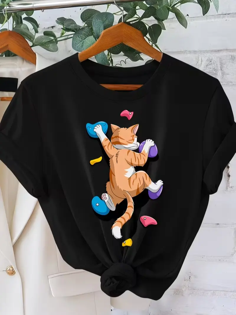 Rock Climbing Orange Tabby Cat Graphic T-Shirt Funny Bouldering Kitty Casual Unisex Short Sleeve Tee
