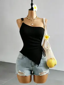 Women's Metal Buckle One-Shoulder Tank Top, Knit Drawstring Waist Asymmetrical Hem, Y2K Style Sexy Fitted Strapless Vest