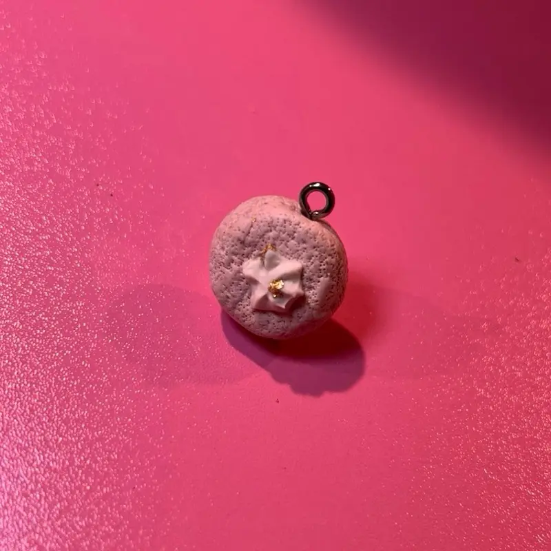 Strawberry sponge cake charm