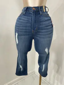 snatchetd waist capri denim