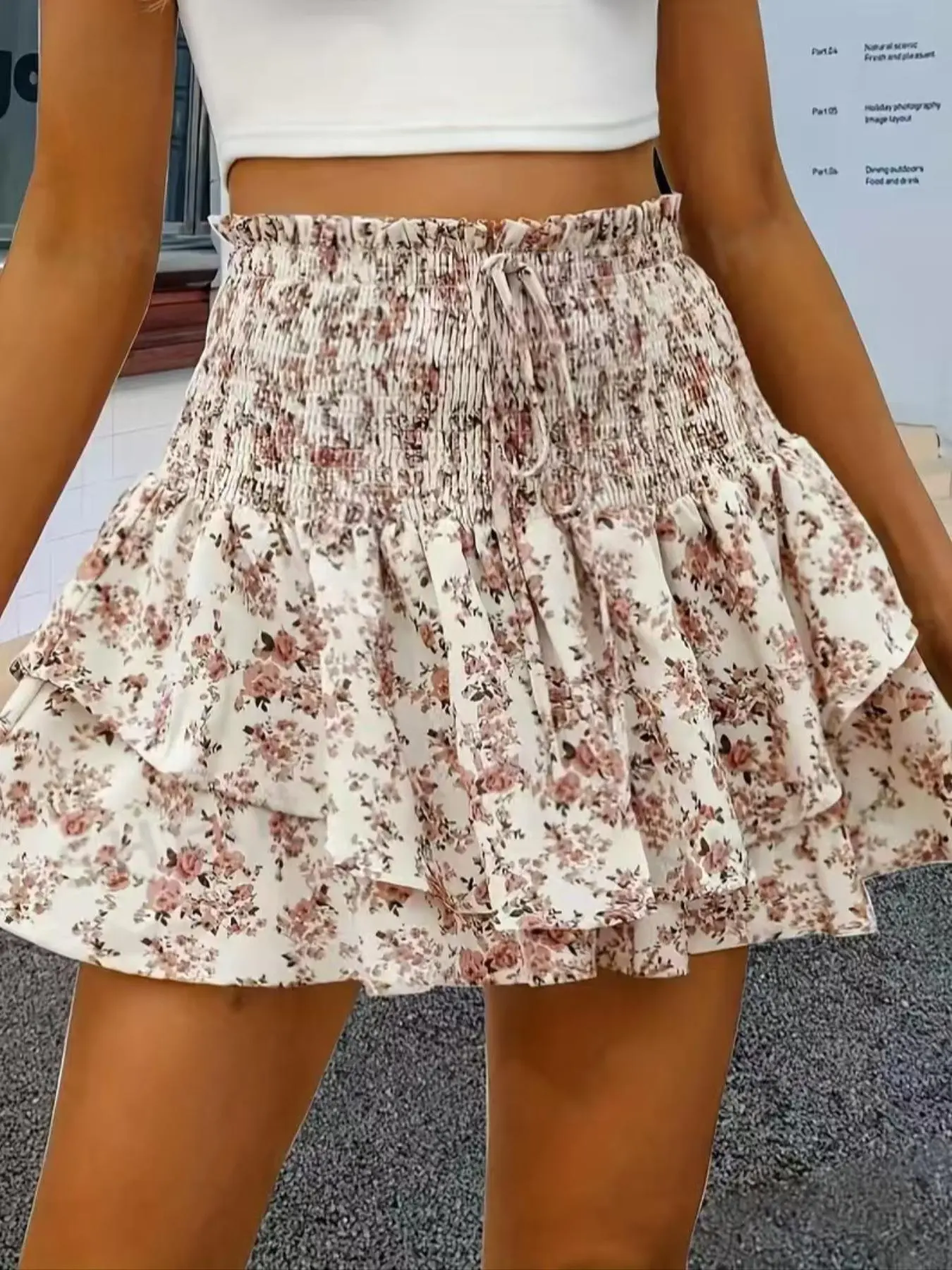 Women's Ditsy Floral Print Drawstring Waist Skirt, Casual Bohemian Boho Style Short Skirt for Daily Wear, Ladies Summer Bottoms, Boho Beach Skirt, Ruffle Trim Skorts, Elastic Waist Skorts