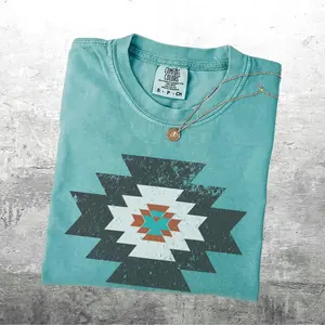 Aztec Pattern T-shirt, Southwestern Shirt, Vintage Western Shirt, Cowgirl Aesthetic, Oversize, Womens, Mens, Unisex Comfort Colors T-shirt