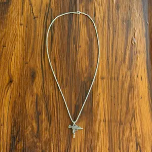 Stainless Steel Uzi Gun Pendant Necklace – Y2K Streetwear Hip Hop Chain, Hypebeast Fashion Accessory