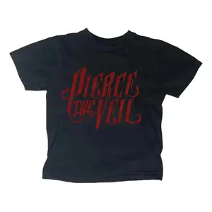 Pierce The Veil in Red Letter Printed Baby Tee, Downtown Girl Clothes, Female Clothing Gothic Kawaii Star Girl Y2k Top, 90s Grunge Clothes, Woman Gothic Clothing Star Girl, Gift For Her, Outfits