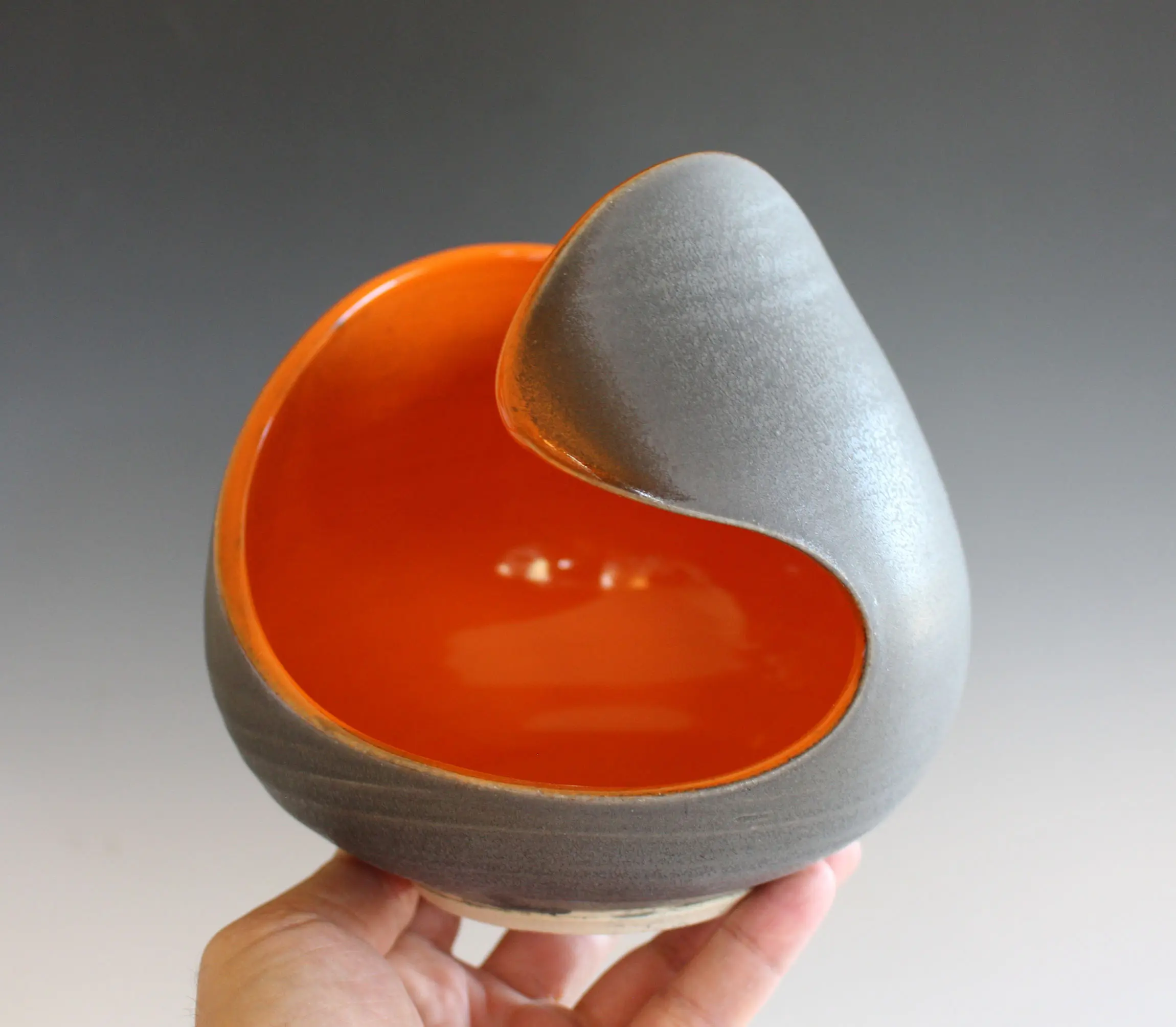 Ikebana Vase | Handmade Pottery | Modern Vessel | Ceramics and Pottery | Handmade Ceramic