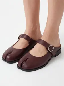 Women’s Statement Tabi Mules – Japanese Style Split Toe Slip-On Buckle Flats with Modern Retro Design