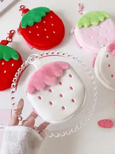 Boho Style Strawberry Plush Coin Purse, Cute Cartoon Key Holder, Portable Bag for Women & Girls, Perfect Gift for Students