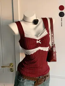 Y2K Style Women's Lace Trimmed Cami Top with Bow Detail, Sleeveless Slim Fit Casual Wear, Perfect for Summer