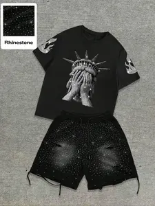 Men's two-piece set, Menswear, includes a short-sleeved shirt and shorts, featuring a British-style print design, the shirt has batwing sleeves, the shorts have a drawstring waistband and rhinestone details, for spring and autumn