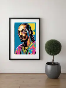 13" x 19"  High Quality Photo Print black Color Framed Picture - Snoop Decoration Poster
