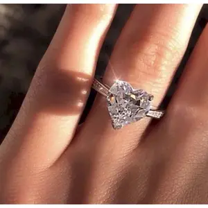 Ins best selling inlaid AAA zircon heart-shaped ring wish new European and American engagement party ring jewelry