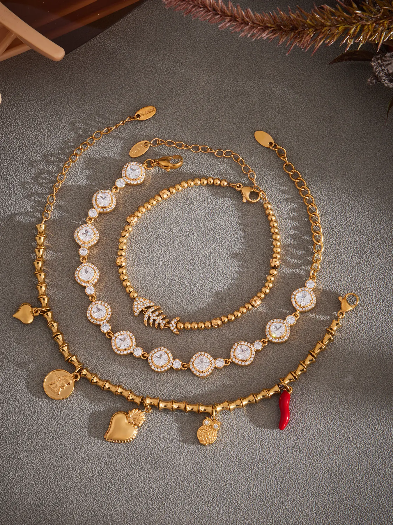 High-End Zircon Fishbone Beaded Bracelet, Handmade Multicolor Bamboo Joint Design, Plated 18k, Durable and Stylish Jewelry, Exquisite Bracelet