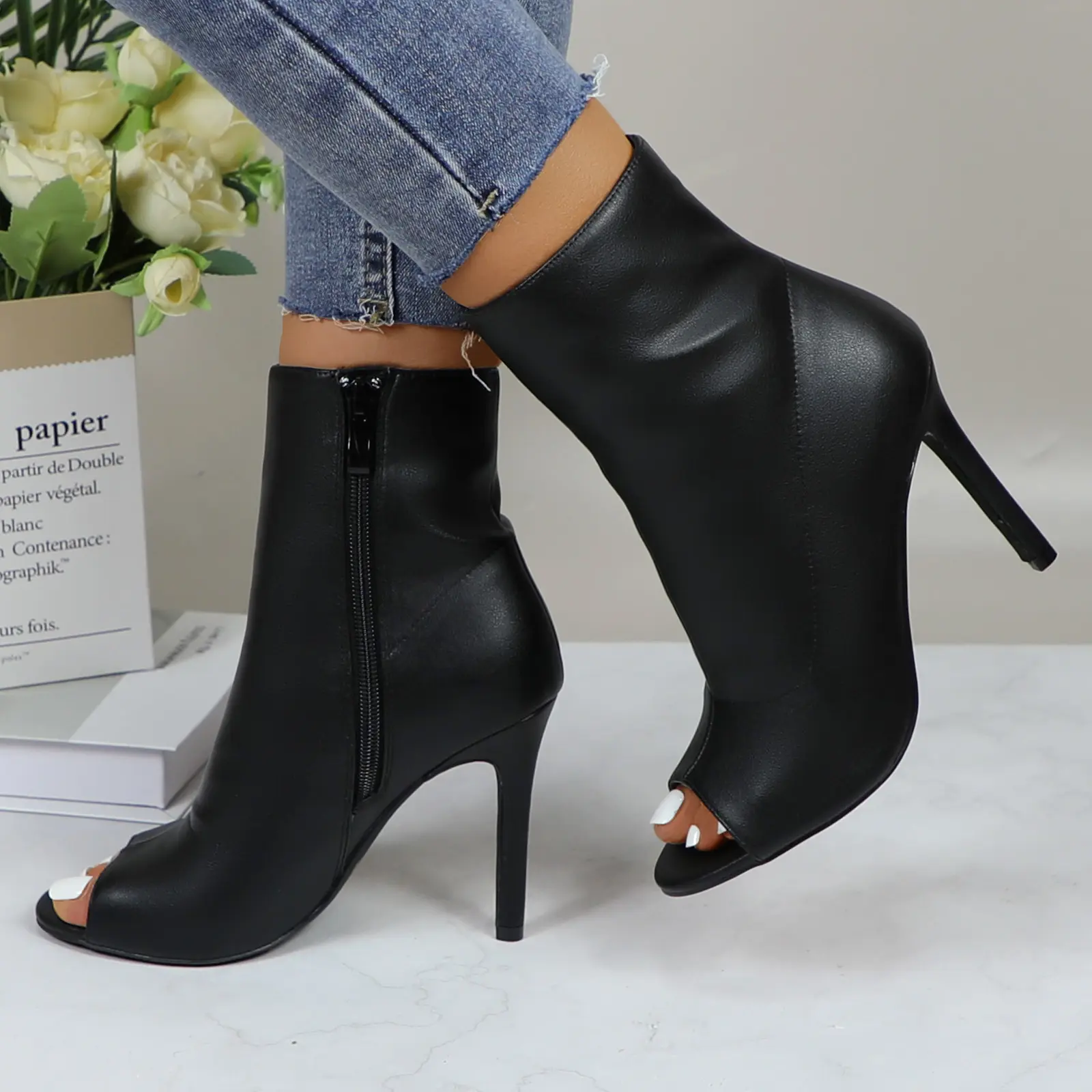Women's Peep Toe Ankle Booties Solid Color Stiletto High Heel Fashion Elegant Comfortable Dressy Ballroom Dance Performance Shoes Sexy Short Boots With Side Zipper Girl Footwear for Evening Party Porm Nightclub