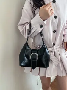 New Moon Crescent Crossbody Shoulder Bag, PU Material, Casual Style, All Seasons, Trendy and Versatile, Ideal for Travel and Daily Use