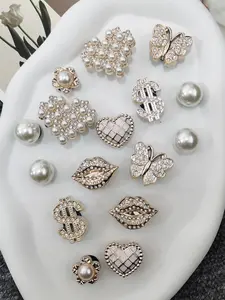 16PCS Rhinestone Lips Shoe Charms Butterfly Dollar Sign ABS Dollar Buckles Decorations DIY Bling Beads Pins Clog Accessories Decor Fit Women Adults Sandals Hole Garden Shoes Beach Bag Bubble Slides Slippers Xmas Halloween Birthday Party Gifts Footwear