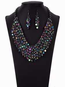 Vivacious Zi Necklace
