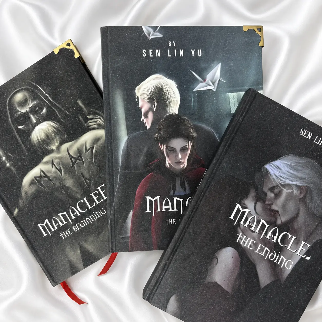Manacled by SenLinYu Hardcover, Fantasy Romance Hardcover Novel, 3 Cover Design Options, Illustrated Collector Book for Readers, Book Lovers & Gift Giving