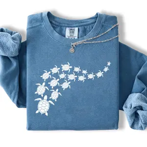Comfort Colors Sea Turtle Sweatshirt, Coastal Ocean Lover Graphic Pullover, Cute Beach Turtle Crewneck for Women, Summer Wildlife Conservation Gift