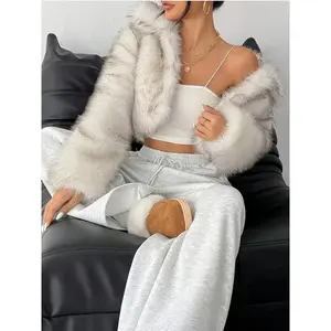 Women's Elegant Faux Fur Coat - Winter Overcoat, Soft Non-Stick Furry Warm Jacket, Machine Washable Fashionable Outerwear, Suitable for Daily and Formal Occasions, Luxurious Texture Trendy Item, Essential for Fashion Enthusiasts