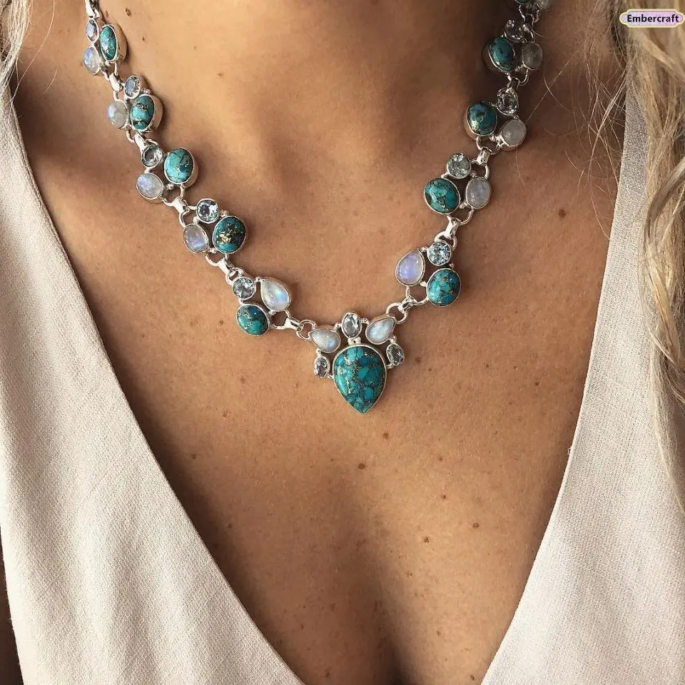 Women's Turquoise Boho Handmade Daisy Flower Bead Necklace - Assorted Bead Embellished Unique Fashion Jewelry, Ideal for Summer Gifting