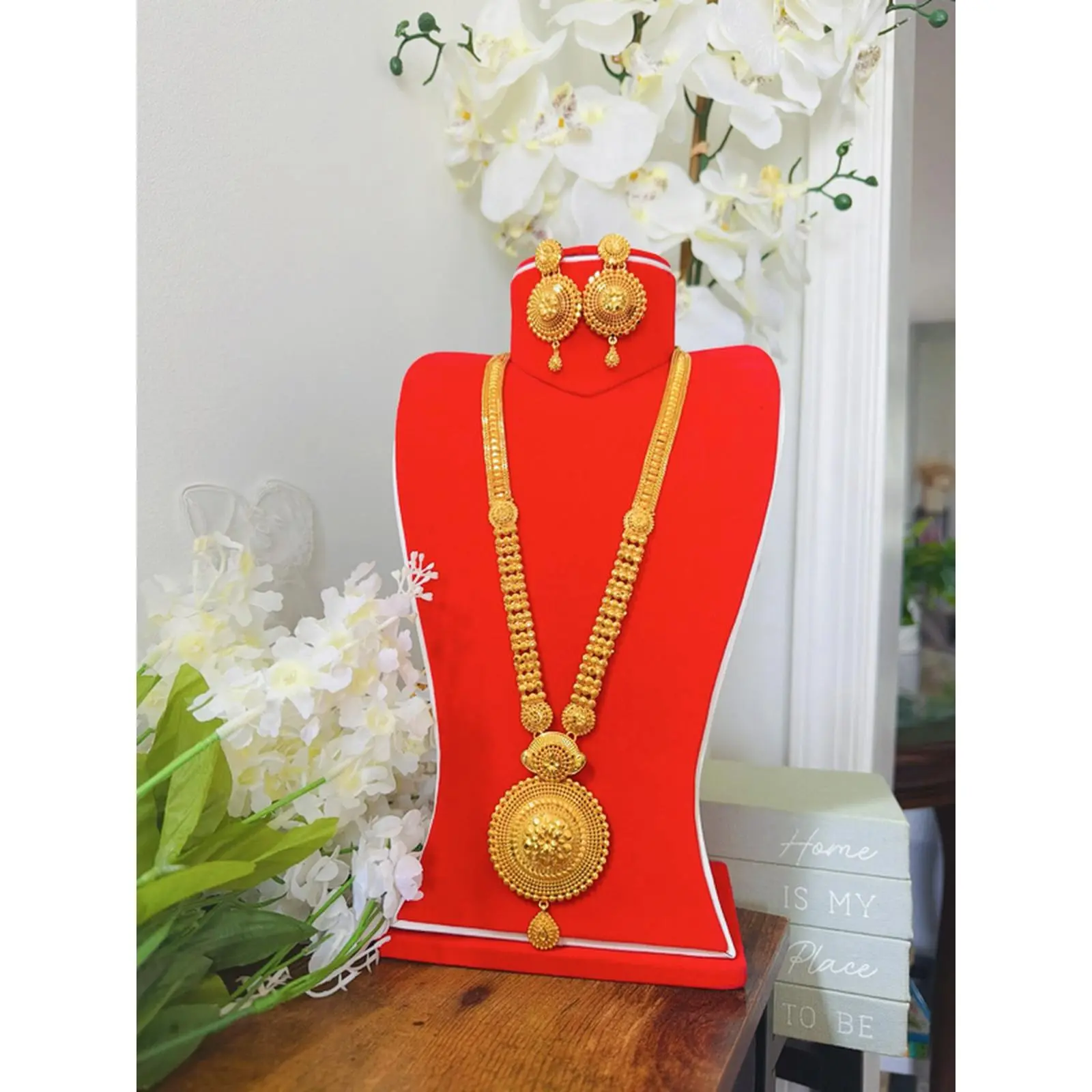 Gold Tone Ranihaar Necklace with Matching Earrings for Special Occasions - Elegant Jewelry Set