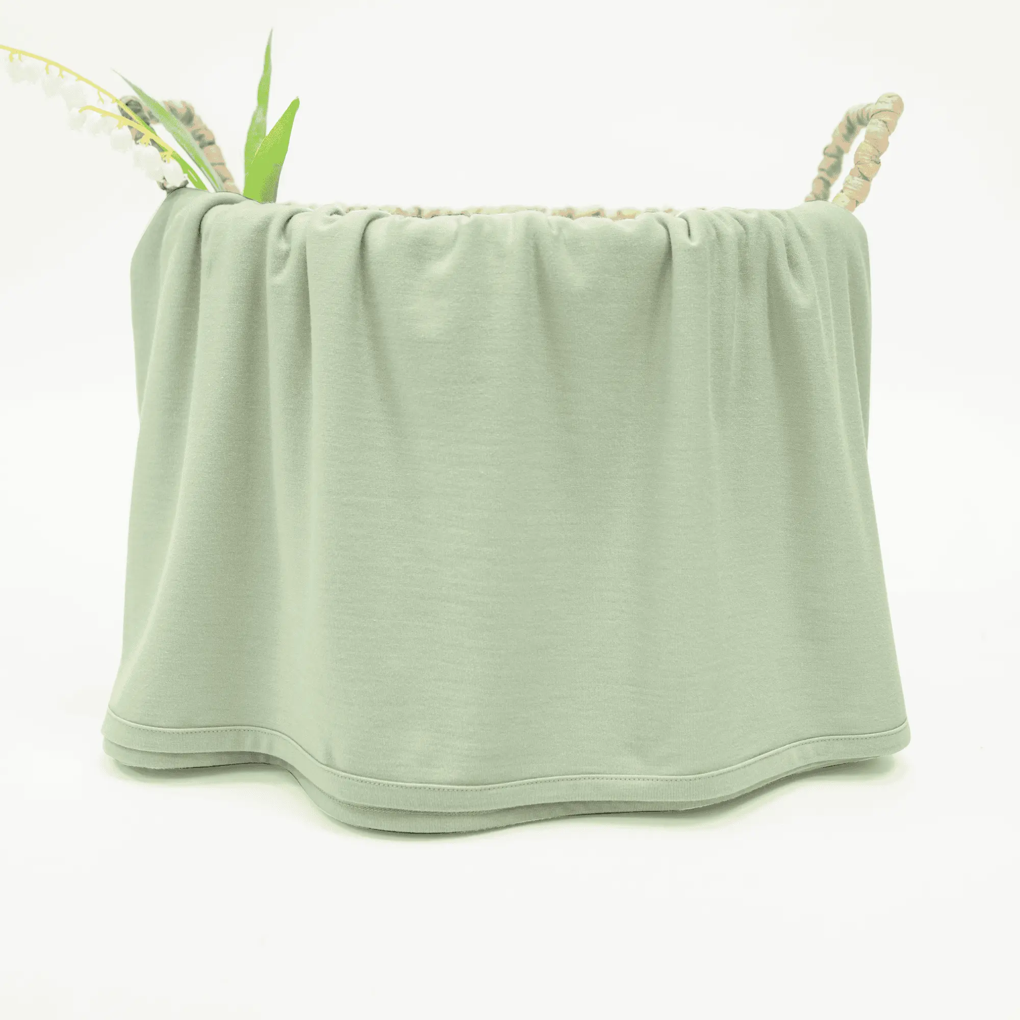 Bamboo Swaddle Blanket 95% Bamboo Rayon, Large 46x46 Muslin Receiving Blanket for Infant Boys & Girls, Breathable Nursery Swaddling Wrap for Baby Shower Gift